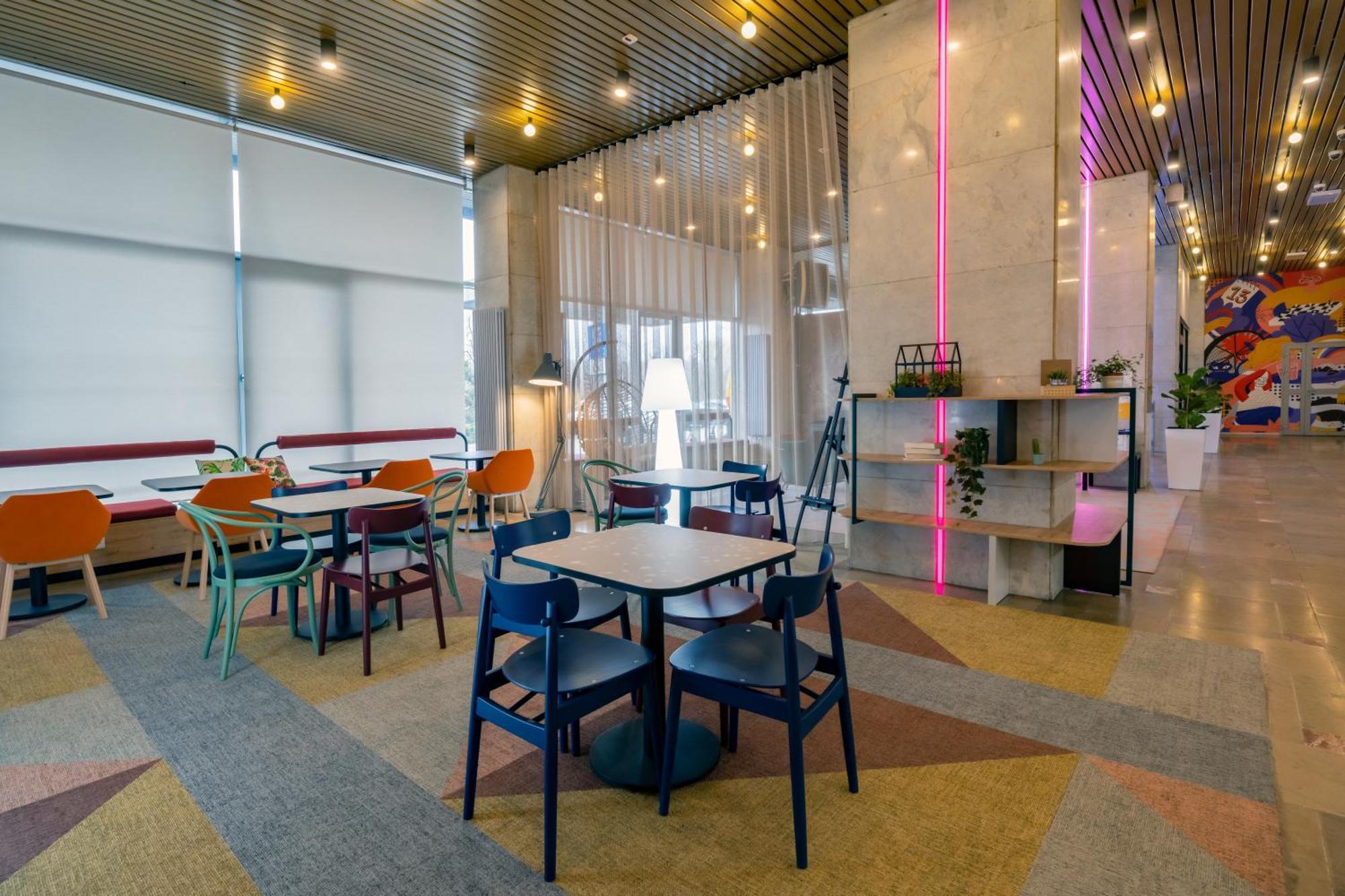 Chillout Dorm Poznan Aparthotel Exteriör bild